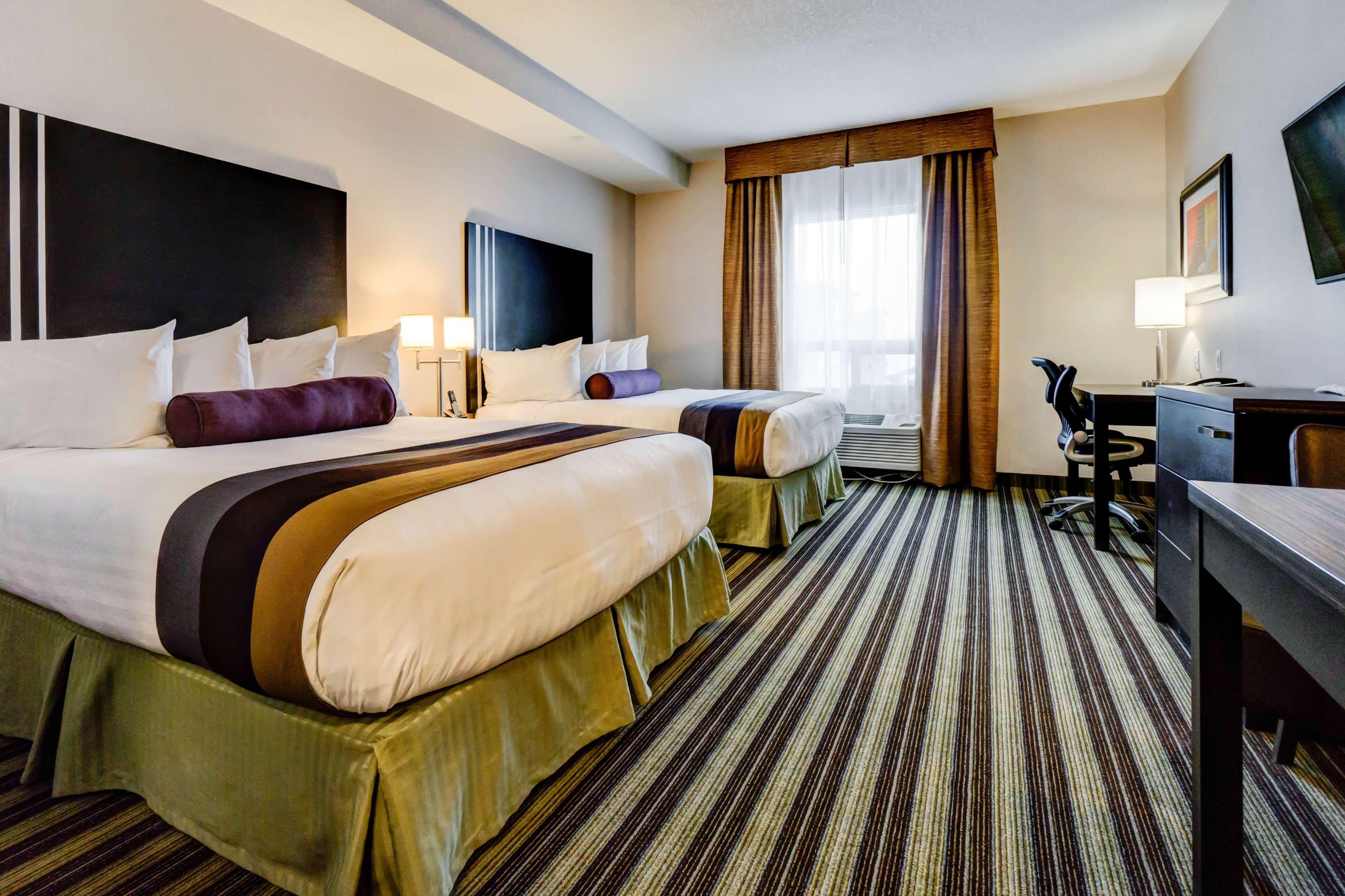 Best Western Plus Drayton Valley All Suites Eksteriør billede