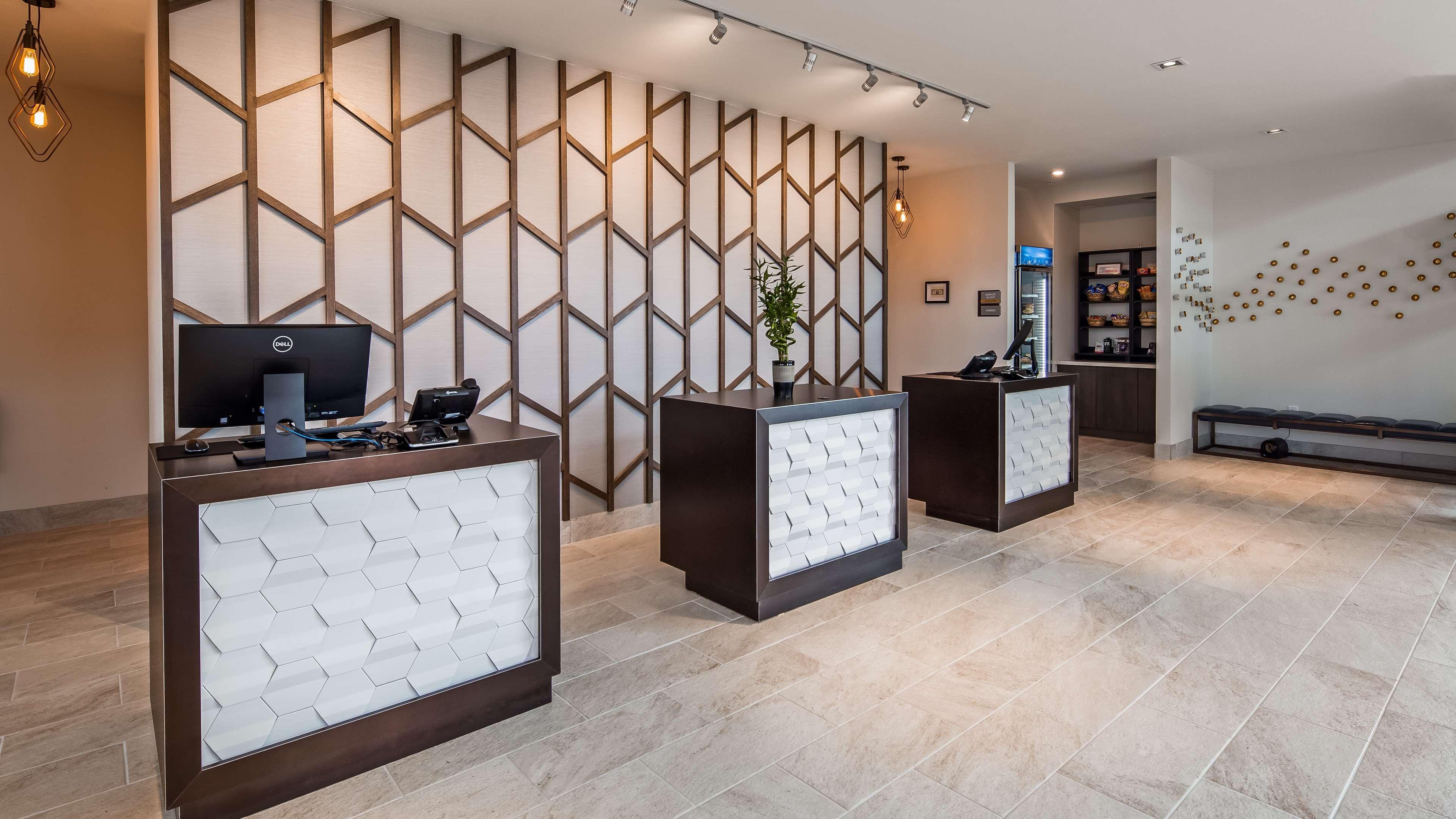 Best Western Plus Drayton Valley All Suites Eksteriør billede