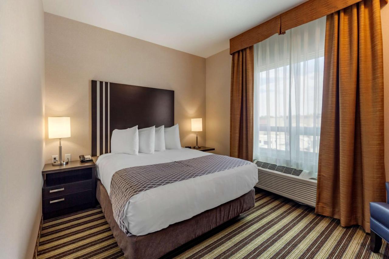 Best Western Plus Drayton Valley All Suites Eksteriør billede