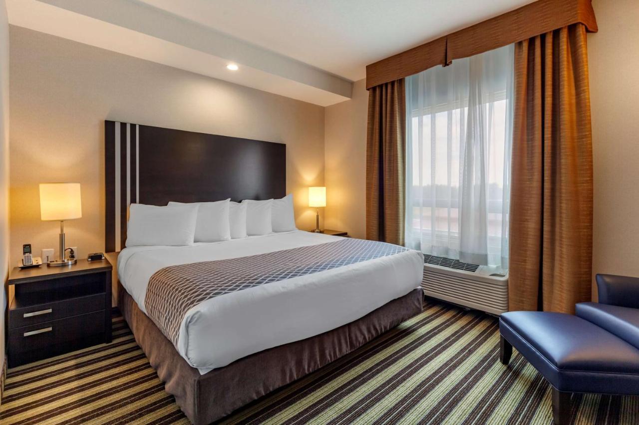 Best Western Plus Drayton Valley All Suites Eksteriør billede